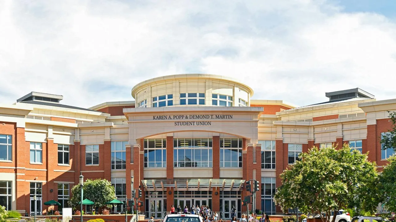 Wide image of the Popp Martin Student Union from the outside